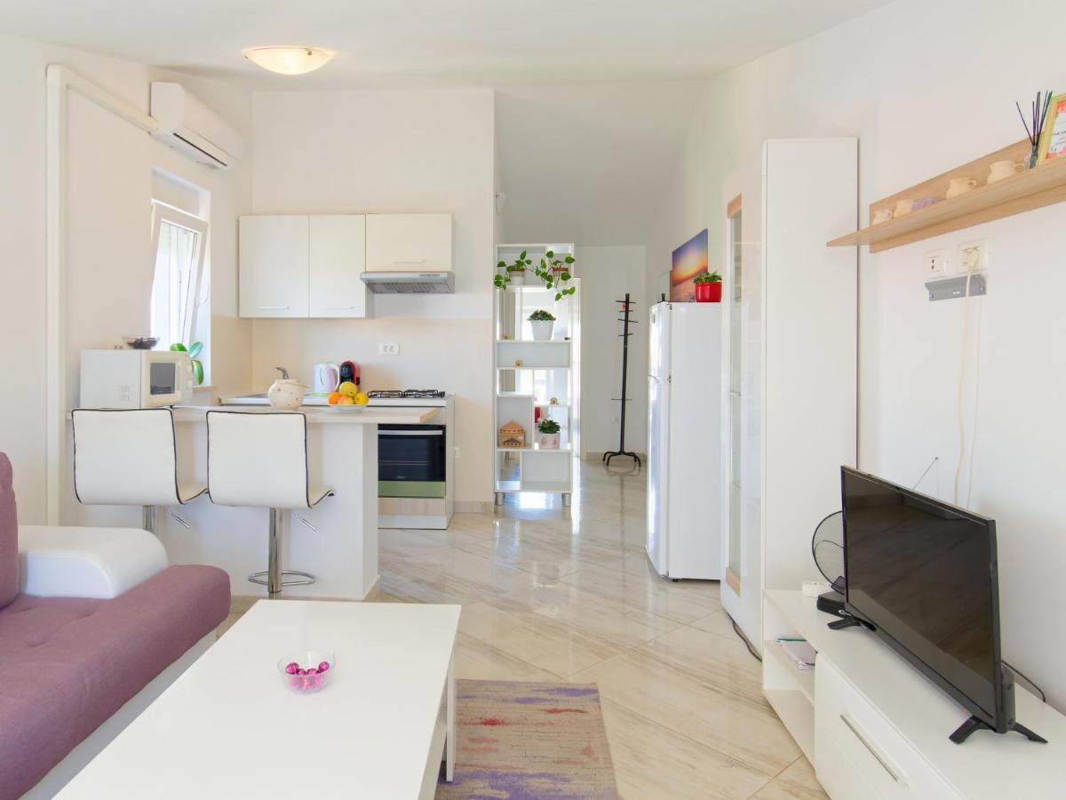 Goran By Rent Istria Apartmán *